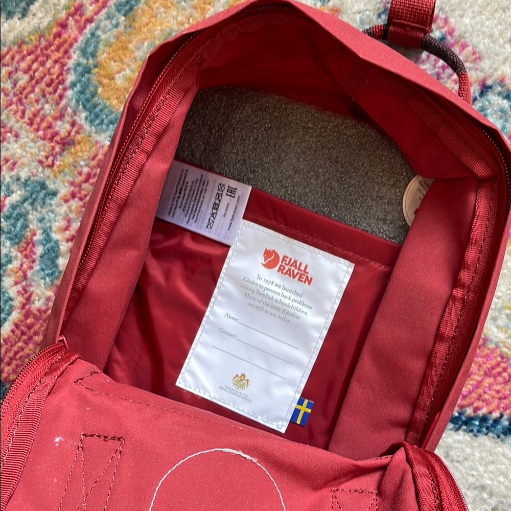 Kånken Mini Red Backpack - Picture 5 of 5